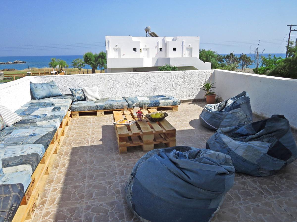 Loukas Beach Rooms Kiotari Bagian luar foto